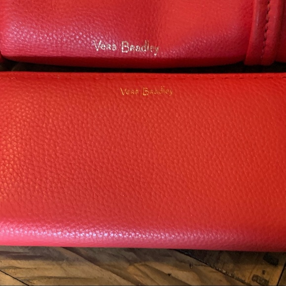 Vera Bradley Satchel w/Matching Wallet - Picture 4 of 5